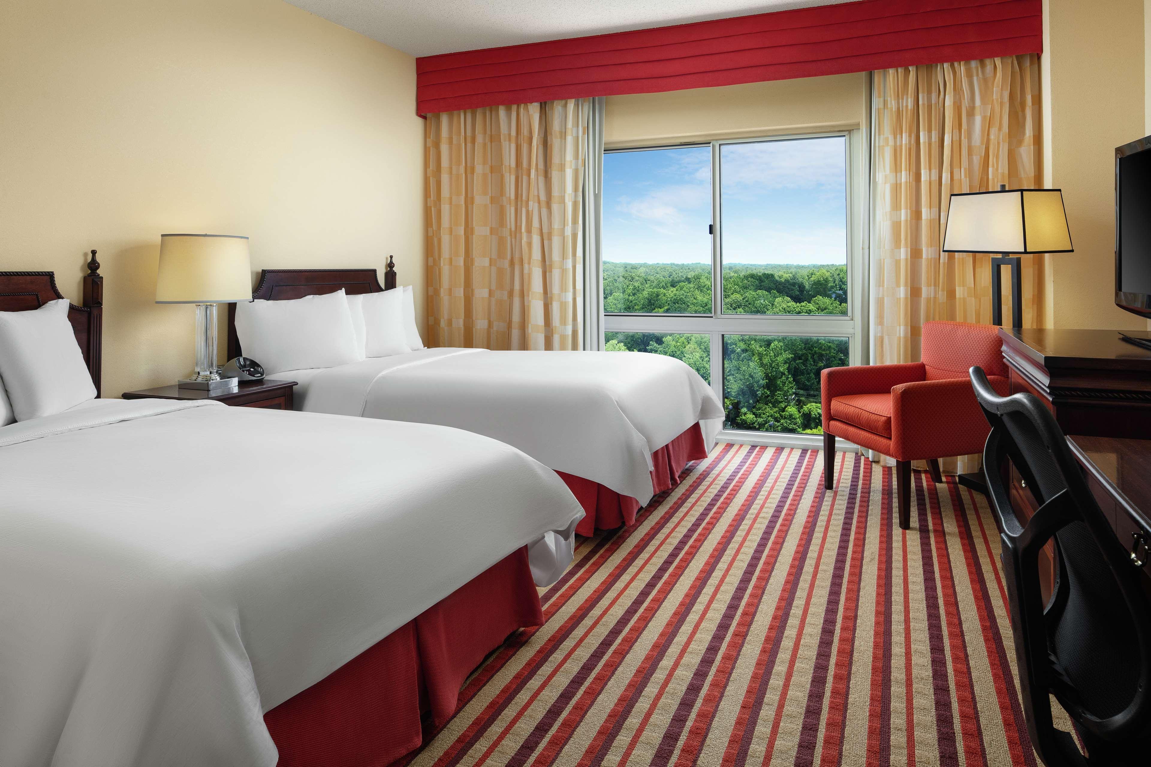 Hilton Charlotte Airport Hotel Eksteriør bilde