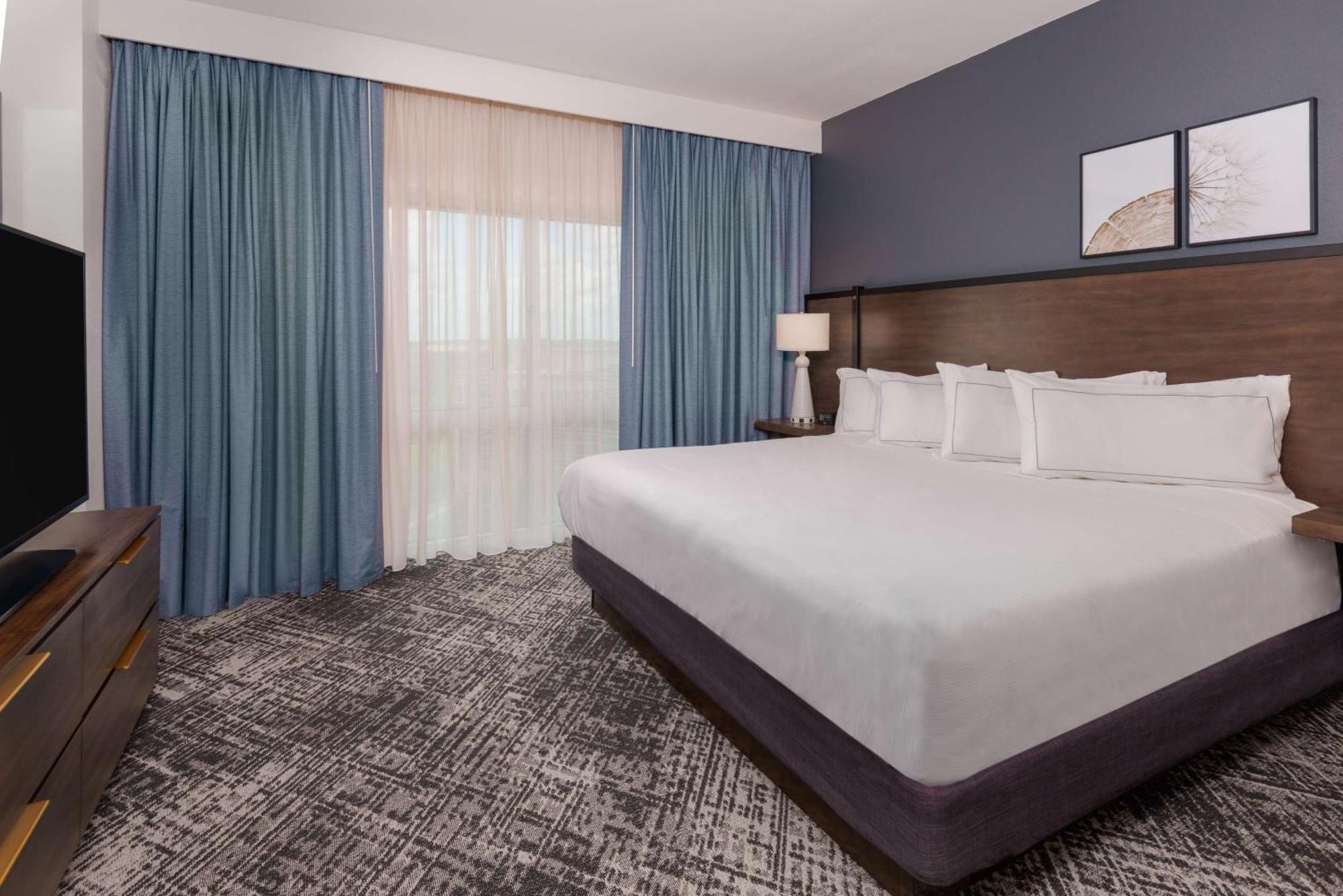 Hilton Charlotte Airport Hotel Eksteriør bilde